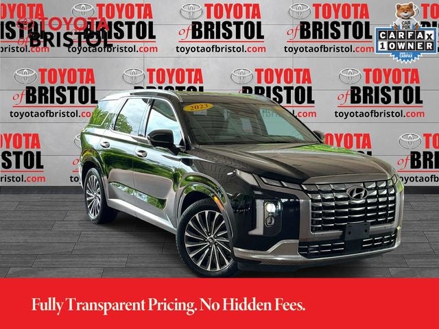 2023 Hyundai Palisade Calligraphy in Abyss Black — front three-quarter view
