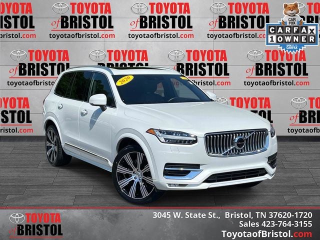 2020 Volvo XC90 T6 Inscription in Crystal White — front three-quarter view